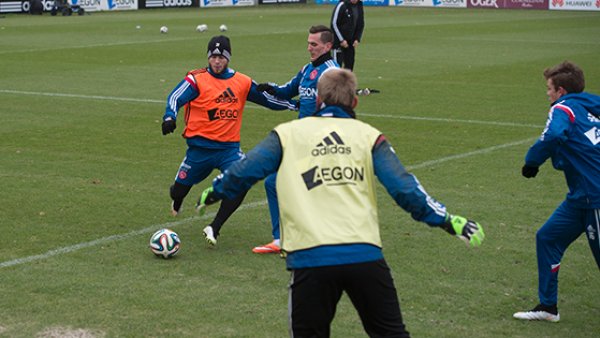 攻破对手防 攻破对手防